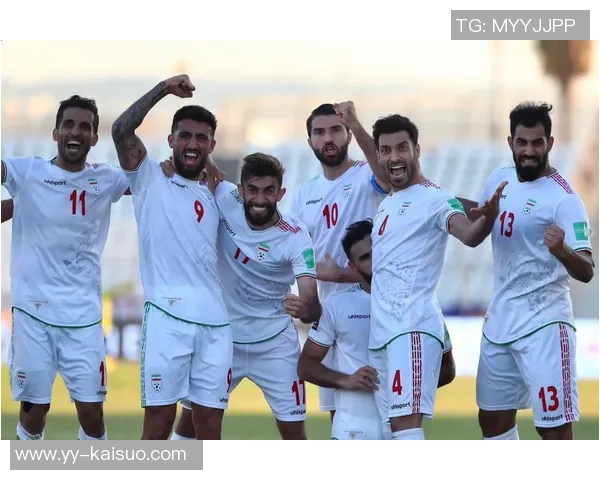 12强赛精彩对决日本队迎战实力不俗的伊拉克队争夺晋级名额 12强赛精彩对决日本队迎战实力不俗的伊拉克队争夺晋级名额