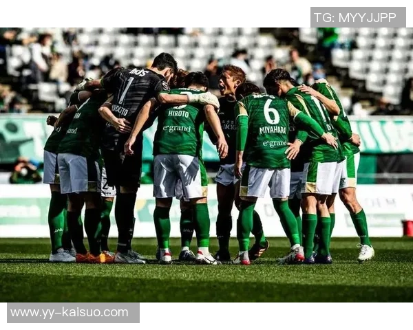 东京绿茵与甲府精彩对决直播全程回顾与赛后分析 东京绿茵与甲府精彩对决直播全程回顾与赛后分析